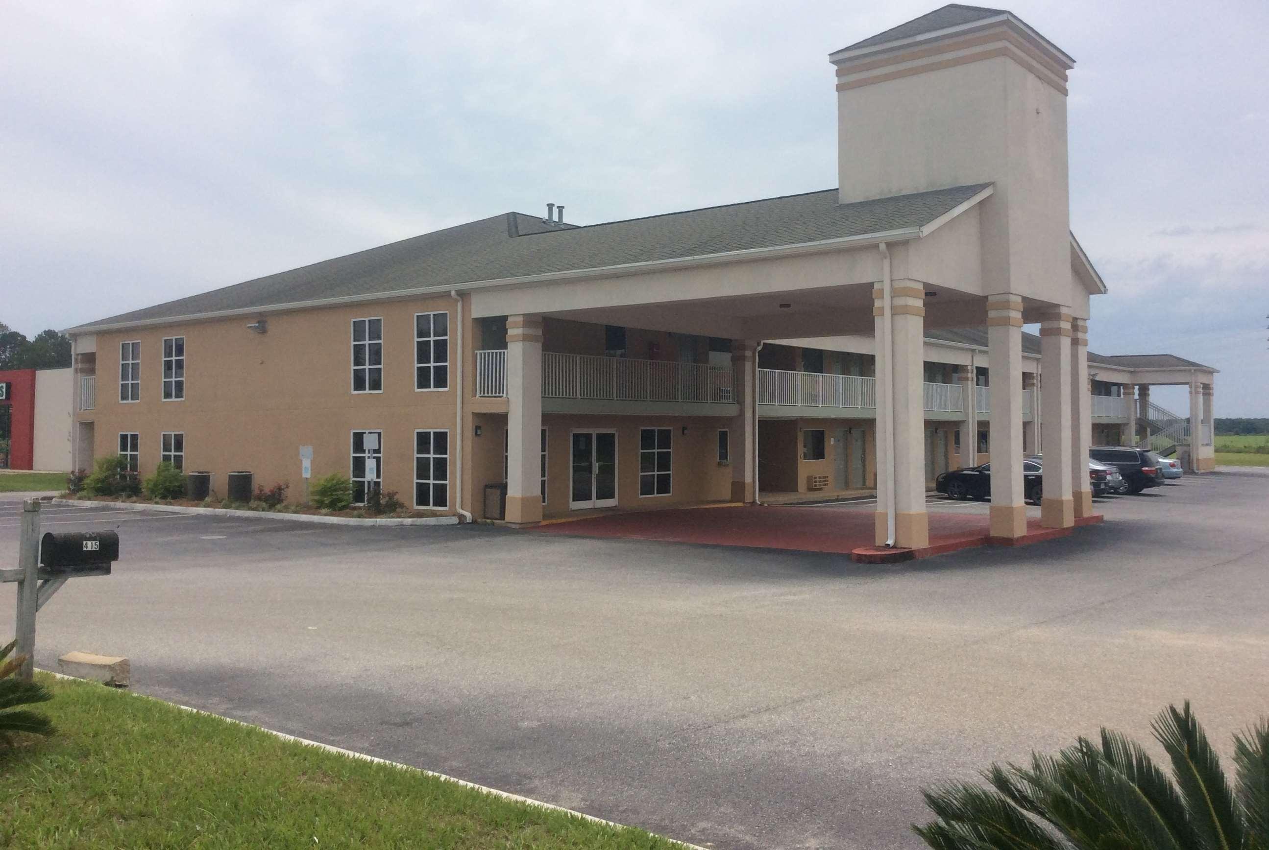Days Inn By Wyndham Donalsonville Bagian luar foto