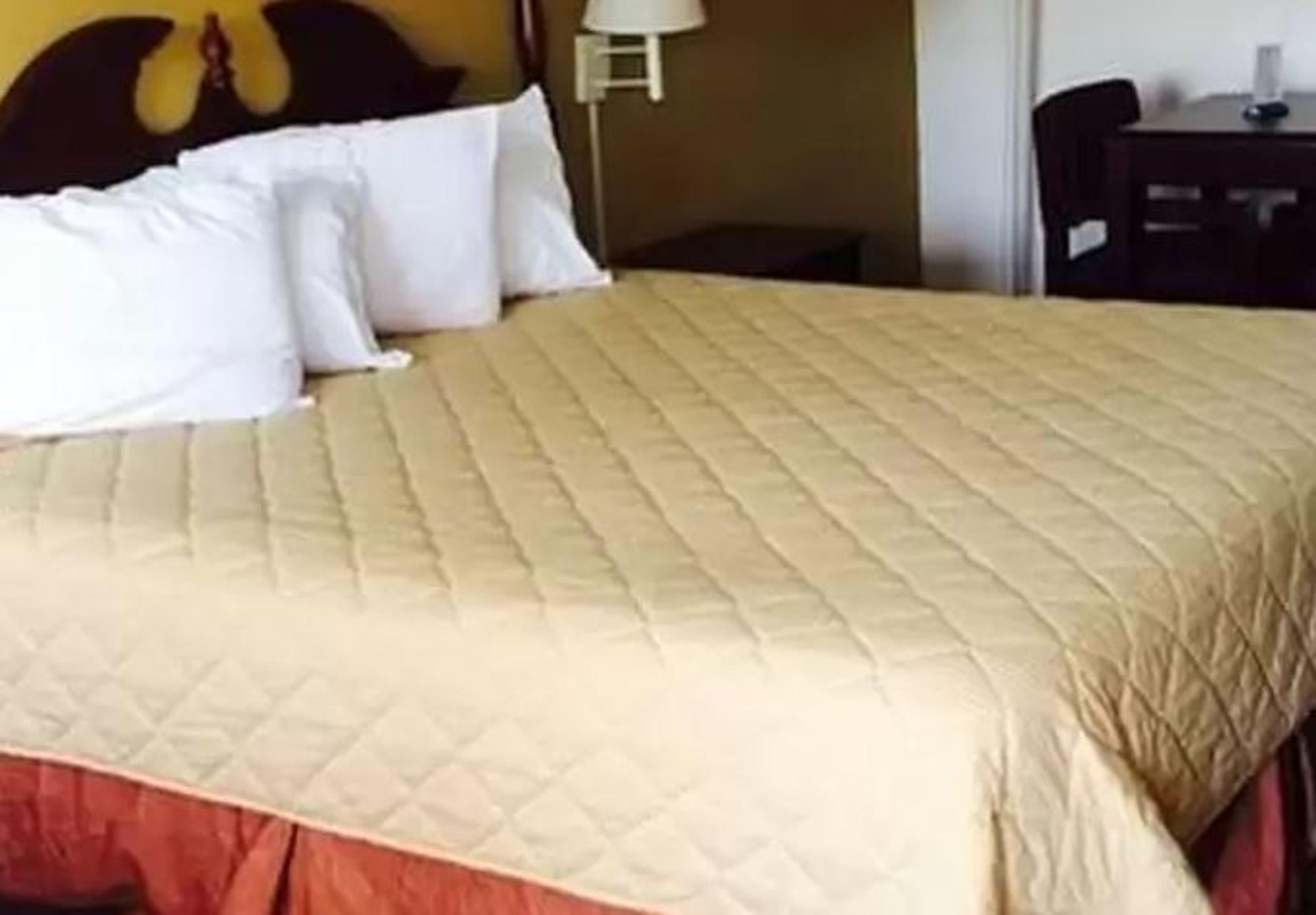 Days Inn By Wyndham Donalsonville Bagian luar foto