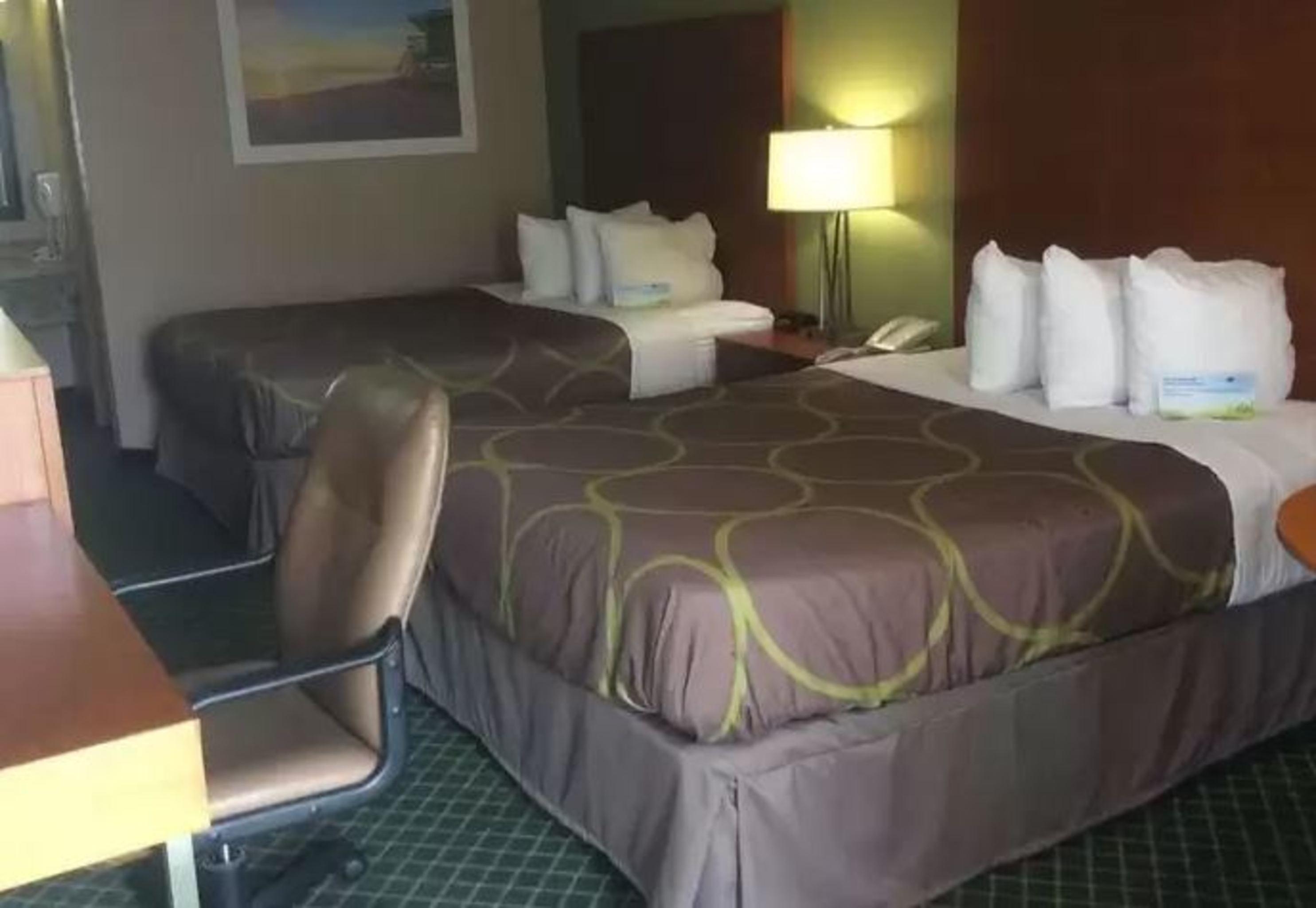 Days Inn By Wyndham Donalsonville Bagian luar foto